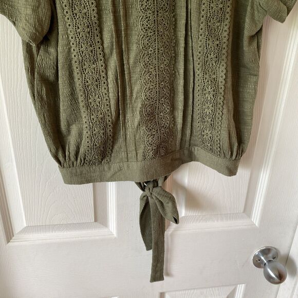 Self Esteem Blouse Women’s Size Small Short Sleeve Tie Bottom Lace Keyhole Green - Picture 5 of 11